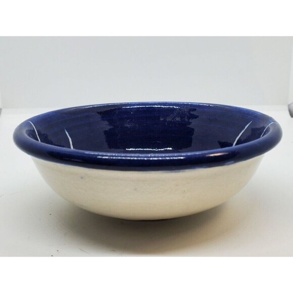 Cat Bowl Pottery Blue Glazed with Little Mice Running around in the Bottom - Picture 3 of 3